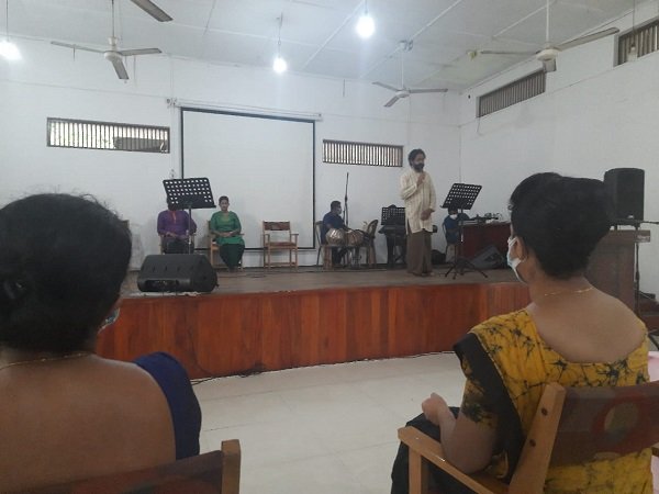 වීදි නාට්‍ය දැක්ම සහ දෑ රඟ ගී රස 